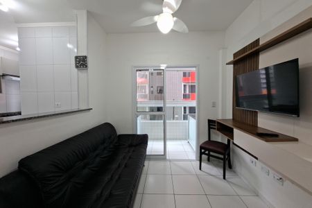 Sala de apartamento para alugar com 2 quartos, 50m² em Nova Mirim, Praia Grande