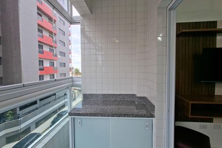 Varanda da sala  de apartamento para alugar com 2 quartos, 50m² em Nova Mirim, Praia Grande