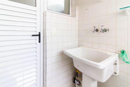 Apartamento à venda com 67m², 2 quartos e 1 vagaÁrea de Serviço