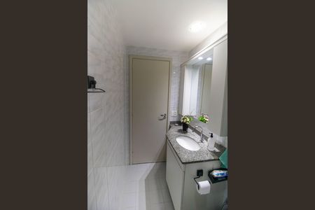 Apartamento à venda com 105m², 4 quartos e 2 vagasBanheiro Social