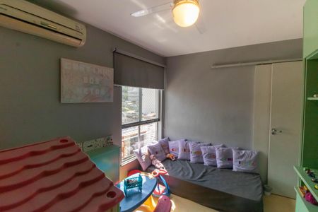 Apartamento à venda com 105m², 4 quartos e 2 vagasQuarto 3