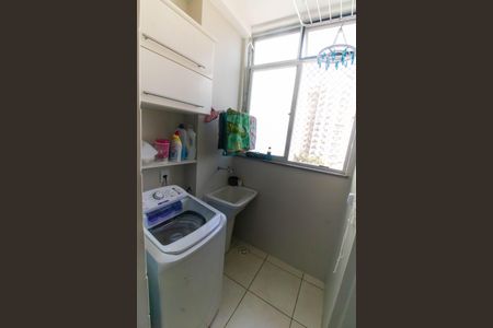Apartamento à venda com 105m², 4 quartos e 2 vagasCozinha e Área de Serviço