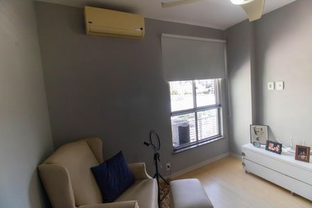 Apartamento à venda com 105m², 4 quartos e 2 vagasQuarto 1