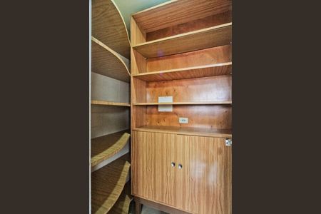 Apartamento à venda com 190m², 3 quartos e 5 vagas