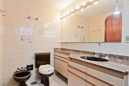 Apartamento à venda com 190m², 3 quartos e 5 vagas