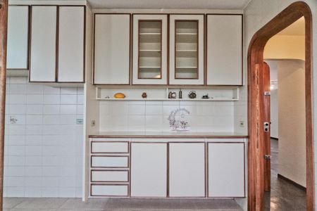 Apartamento à venda com 190m², 3 quartos e 5 vagas