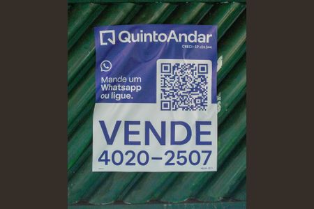 Casa para alugar com 800m², 3 quartos e 5 vagasplaquinha
