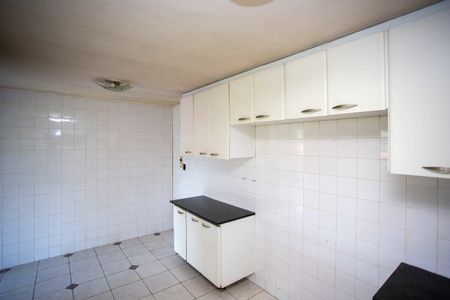 Casa para alugar com 800m², 3 quartos e 5 vagasCozinha