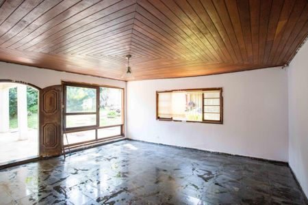 Casa para alugar com 800m², 3 quartos e 5 vagasSala de TV