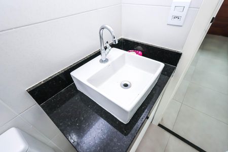 Apartamento para alugar com 34m², 1 quarto e sem vagaBanheiro social