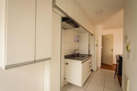 Apartamento à venda com 55m², 2 quartos e 1 vaga Apartamento à venda com 55m², 2 quartos e 1 vagaCozinha e Área de Serviço