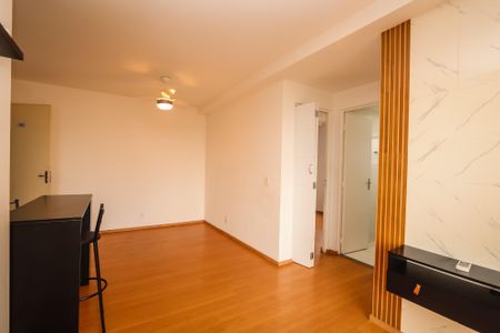 Apartamento à venda com 55m², 2 quartos e 1 vaga Apartamento à venda com 55m², 2 quartos e 1 vagaSala