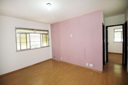 Sala de apartamento para alugar com 2 quartos, 63m² em Vaz Lobo, Rio de Janeiro