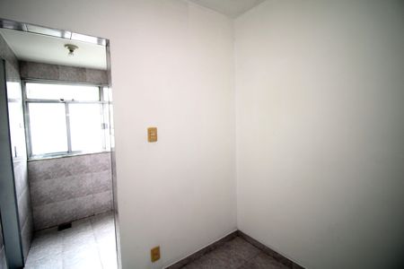 Apartamento para alugar com 63m², 2 quartos e sem vagaQuarto de Serviço