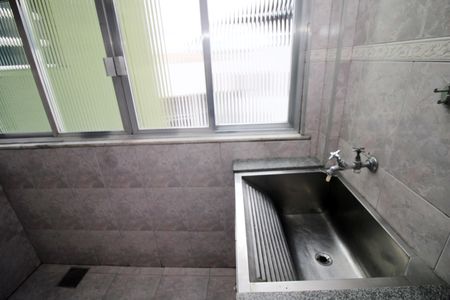 Apartamento para alugar com 63m², 2 quartos e sem vagaÁrea de Serviço