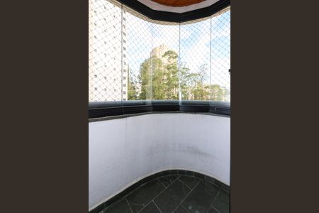 Apartamento para alugar com 83m², 3 quartos e 2 vagas Apartamento para alugar com 83m², 3 quartos e 2 vagasSuíte