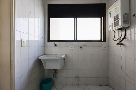 Área de Serviço de apartamento para alugar com 3 quartos, 83m² em Vila Suzana, São Paulo