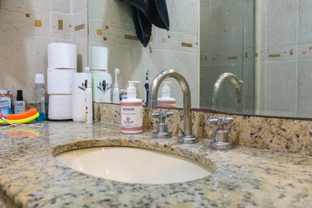 Apartamento para alugar com 83m², 3 quartos e 2 vagas Apartamento para alugar com 83m², 3 quartos e 2 vagasBanheiro