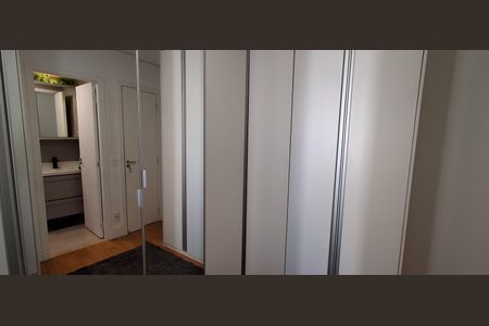 Apartamento para alugar com 71m², 3 quartos e 2 vagasSuíte