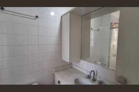 Banheiro Social de apartamento para alugar com 2 quartos, 60m² em Rudge Ramos, São Bernardo do Campo