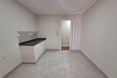 Cozinha de apartamento para alugar com 3 quartos, 88m² em Vila Santa Teresa, Santo André
