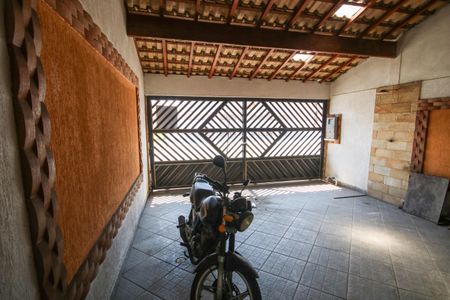 Casa para alugar com 123m², 2 quartos e 2 vagasGaragem