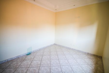 Casa para alugar com 123m², 2 quartos e 2 vagasSuíte 1