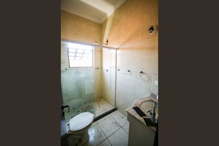 Casa para alugar com 123m², 2 quartos e 2 vagasBanheiro da Suíte 1