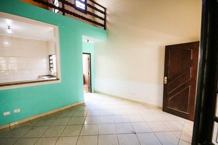 Casa para alugar com 123m², 2 quartos e 2 vagasSala