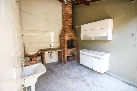 Casa para alugar com 123m², 2 quartos e 2 vagasÁrea de Serviço