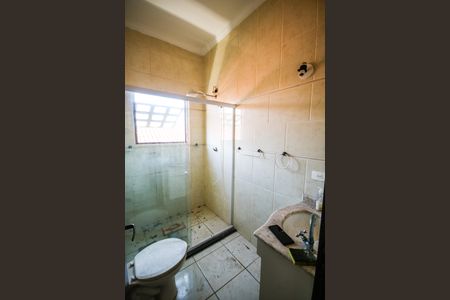 Casa para alugar com 123m², 2 quartos e 2 vagasBanheiro da Suíte 1