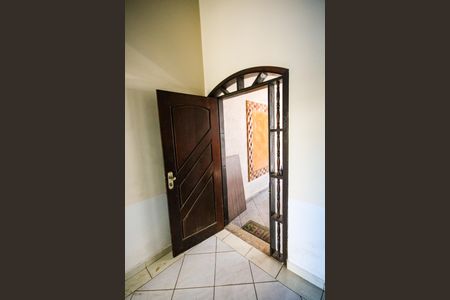 Casa para alugar com 123m², 2 quartos e 2 vagasSala