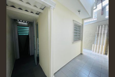 Casa à venda com 109m², 3 quartos e 2 vagasÁrea externa