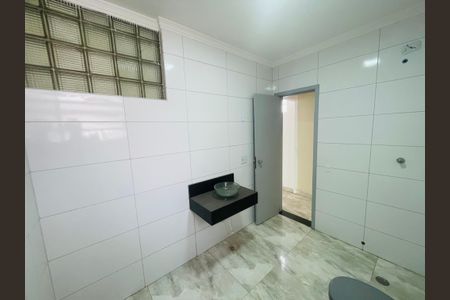 Casa à venda com 109m², 3 quartos e 2 vagasBanheiro 2
