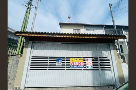 Casa à venda com 109m², 3 quartos e 2 vagasPlaca 