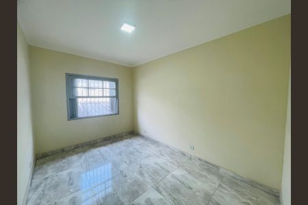 Casa à venda com 109m², 3 quartos e 2 vagasQuarto 3