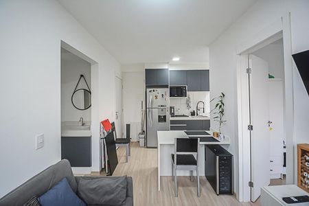 Apartamento à venda com 40m², 2 quartos e sem vaga Apartamento à venda com 40m², 2 quartos e sem vagaSala