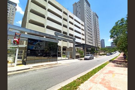 Apartamento para alugar com 43m², 2 quartos e 1 vaga Apartamento para alugar com 43m², 2 quartos e 1 vagaFachada