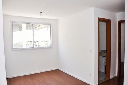 Apartamento para alugar com 43m², 2 quartos e 1 vaga Apartamento para alugar com 43m², 2 quartos e 1 vagaSala