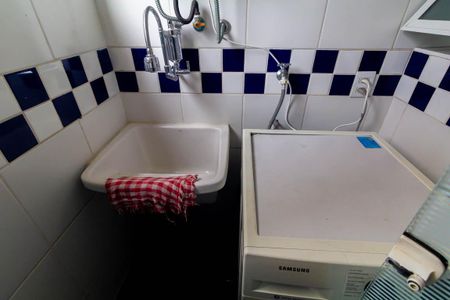 Apartamento para alugar com 57m², 2 quartos e 1 vagaÁrea de Serviço