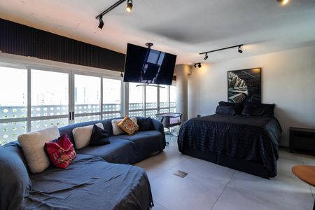 Sala e Quarto de apartamento para alugar com 1 quarto, 110m² em Jardim das Laranjeiras, São Paulo