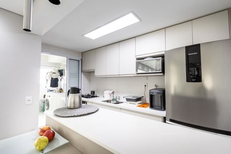 Apartamento para alugar com 100m², 2 quartos e 2 vagasCozinha
