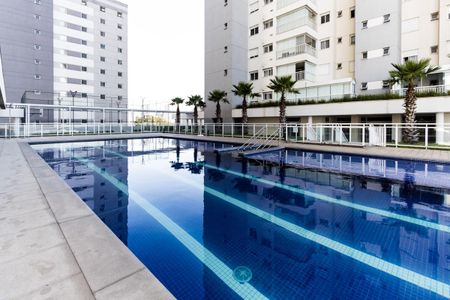 Apartamento para alugar com 100m², 2 quartos e 2 vagasPiscina