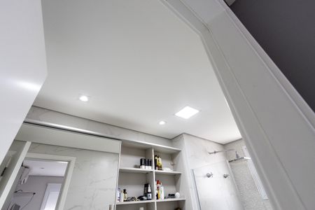 Apartamento para alugar com 100m², 2 quartos e 2 vagasBanheiro da Suíte