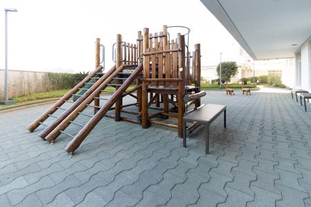 Apartamento para alugar com 100m², 2 quartos e 2 vagasPlayground
