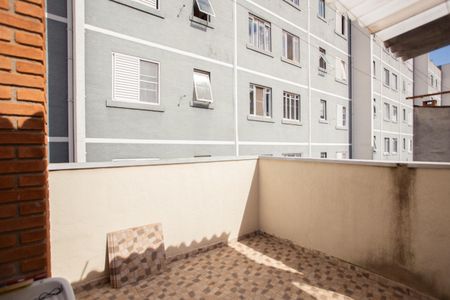 Casa para alugar com 73m², 2 quartos e 1 vagaÁREA DE SERVIÇO