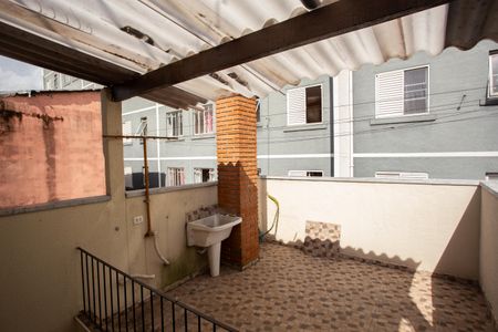 Casa para alugar com 73m², 2 quartos e 1 vagaÁREA DE SERVIÇO