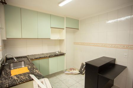 Casa para alugar com 73m², 2 quartos e 1 vagaCOZINHA