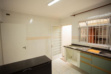 Casa para alugar com 73m², 2 quartos e 1 vagaCOZINHA