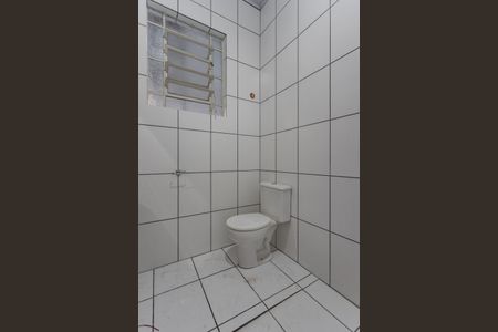 Casa para alugar com 110m², 2 quartos e 1 vaga Casa para alugar com 110m², 2 quartos e 1 vagaBanheiro
